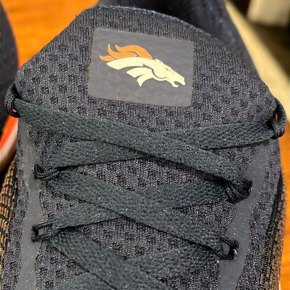 Nike Free Trainer V7 NFL Denver Broncos Shoes Sneakers new AA1948 401 Mens Sizes - Picture 7 of 15